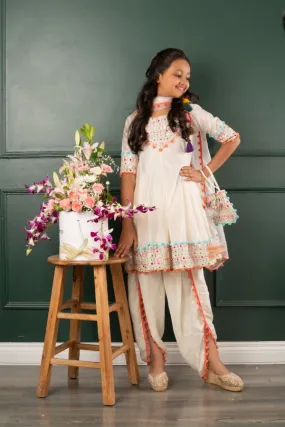 Off white Embroidered kurta with enhanced border on kurta and dhoti